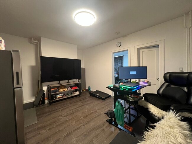 Photo - 527 8th St Condo Unit 1A