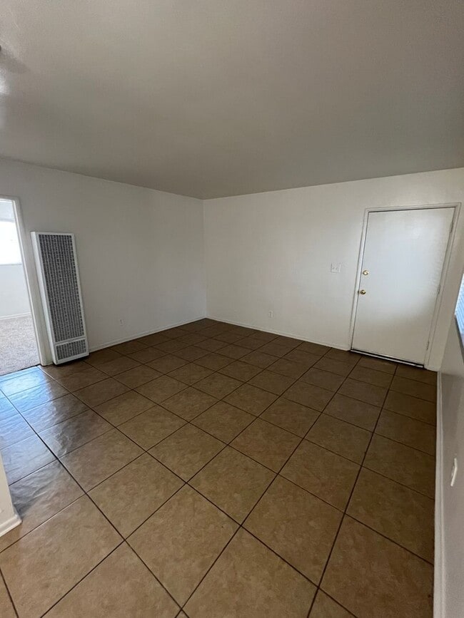 2577 Broadway Unit 2577
