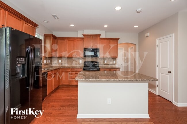 Photo - 19017 Park Terrace Ln