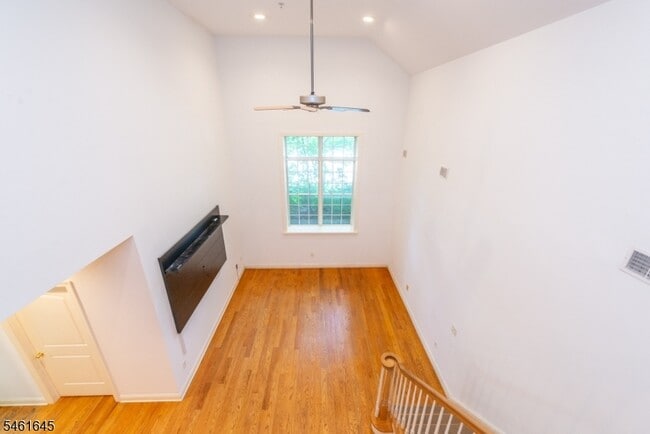 186 Walnut St Unit 110