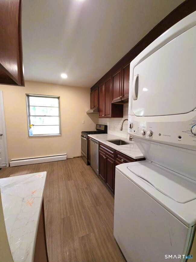 Photo - 43 Fairview Dr Unit 2
