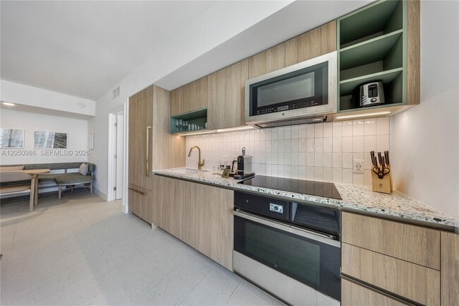 Photo - 159 NE 6th St Unit 2402