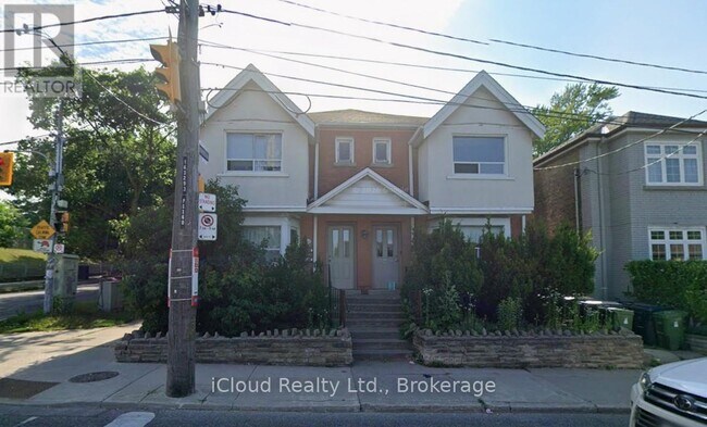 Photo - 1162 Avenue Rd Unité Upper
