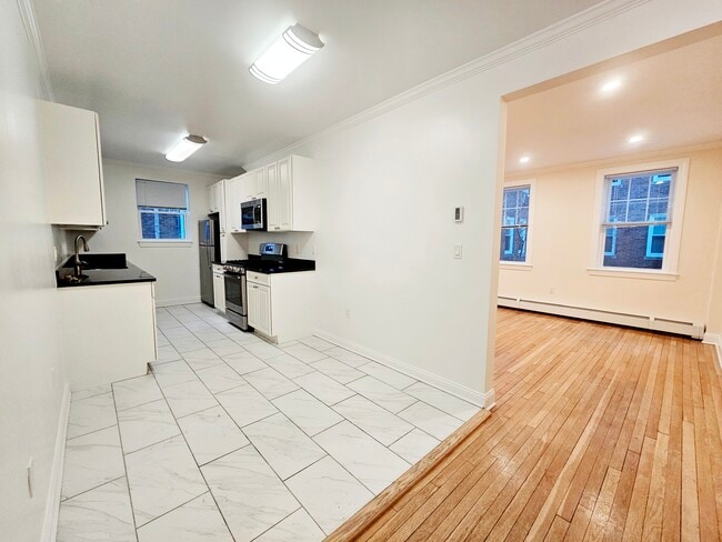 Photo - 31 Harris St Unit 2