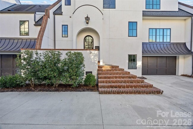 Photo - 2622 Chelsea Dr