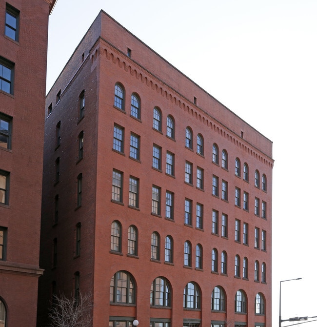 Tilsner Artist Lofts