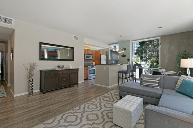 Photo - 321 Tenth Ave Unidad 301