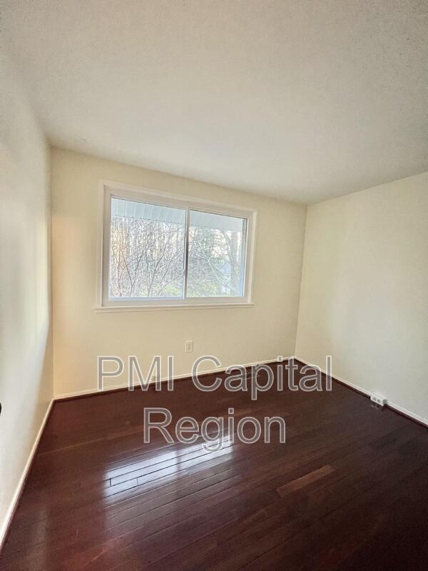 7847 Archbold Terrace Townhome Townhome Rental in Cabin John MD