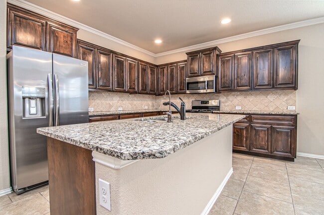 Photo - 6612 Colony Rd