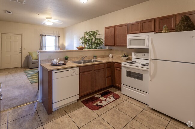 2BR, 2BA 804SF