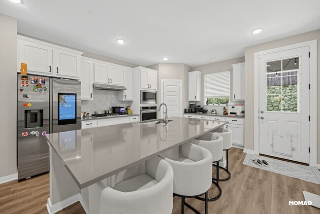 3958 Oak Crk Cir