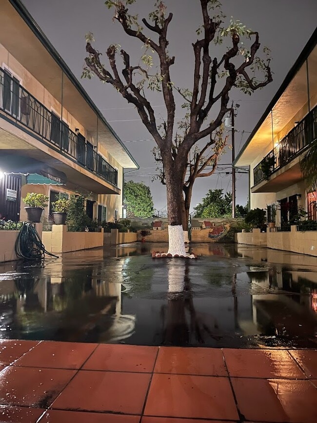 Santa Fe Apartments LB (West Long Beach)