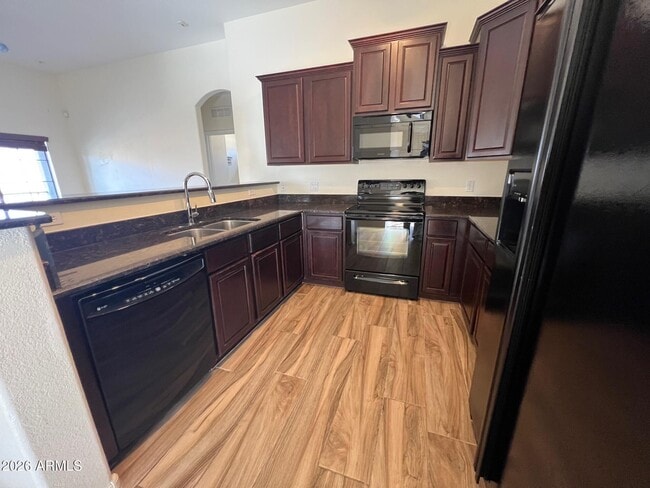 Photo - 1350 S Greenfield Rd