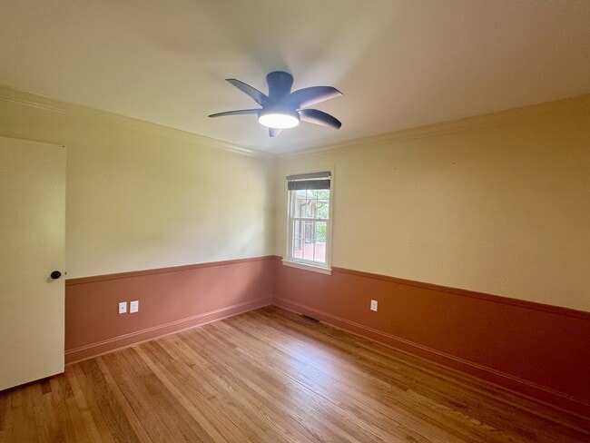 Photo - 774 Creekside Dr