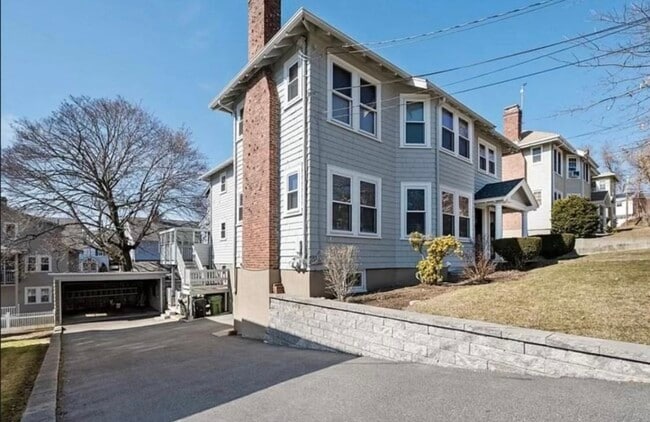Building Photo - 24 Richards Rd Unit 1