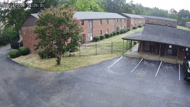 Raintree Apartments