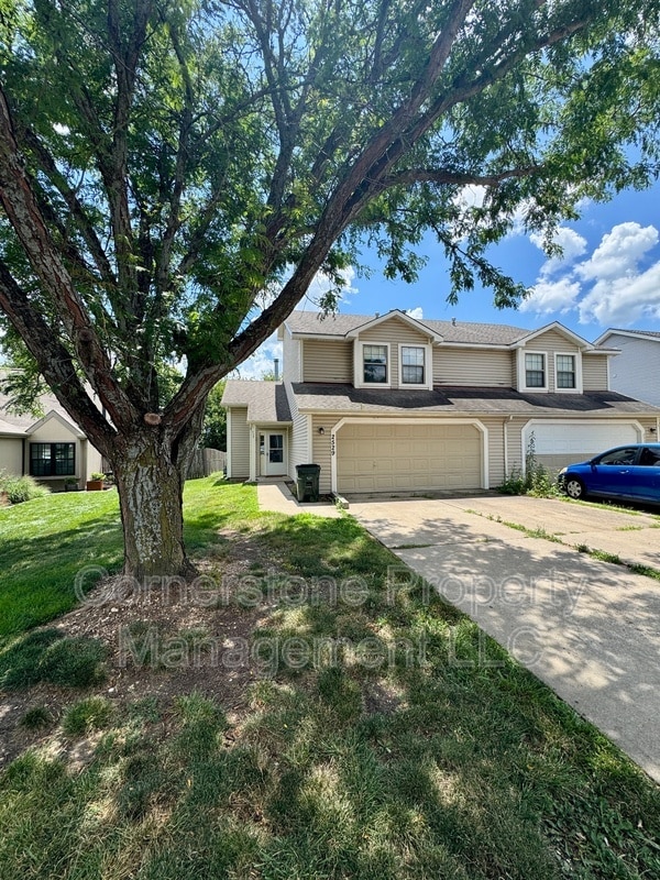 Photo - 2529 Crestline Ct House