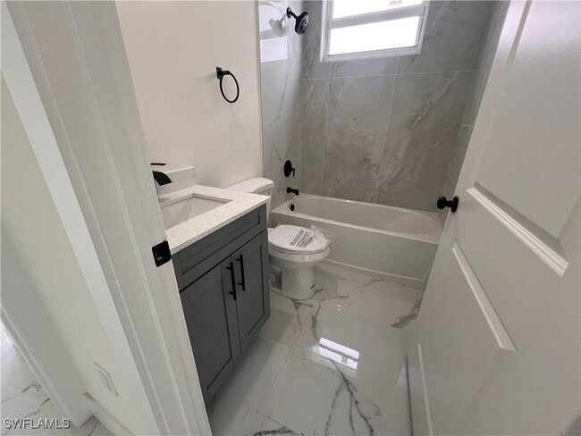 Photo - 736 Alabama Rd S