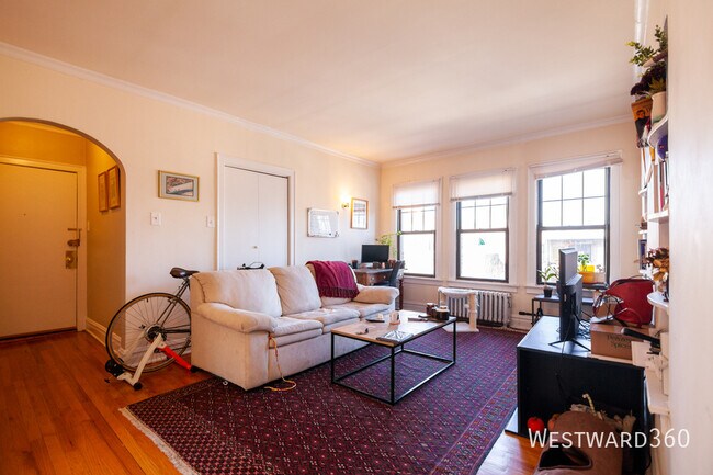 Photo - 1618 W Farwell Ave Unit 3A