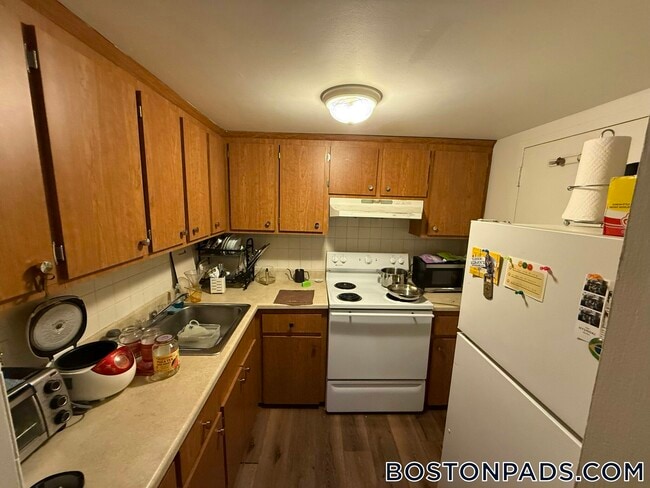 Photo - 524 Putnam Ave Unit 6