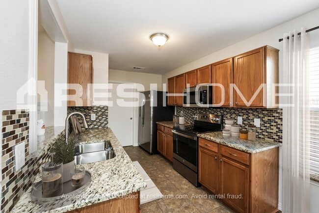Photo - 2968 St Bernard Dr