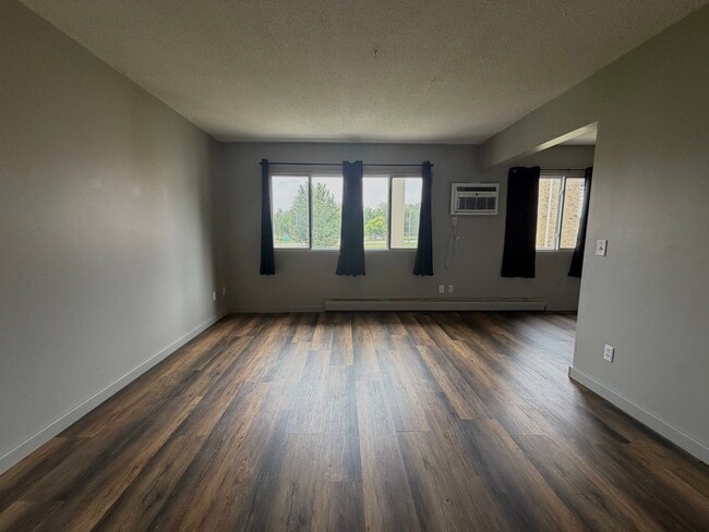 Photo - 5910 W Broadway Unidad 5