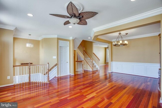 Photo - 13381 Sir Ramsay Way