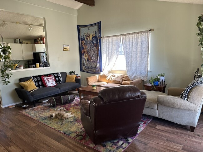 Photo - 2633 Sherwood Cir