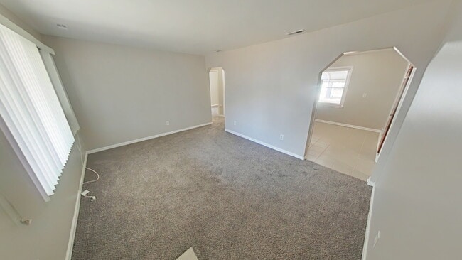 Photo - "Charming 3-Bedroom Home in Roseville - Cozy Living with 924 Sq Ft of Comfort!"