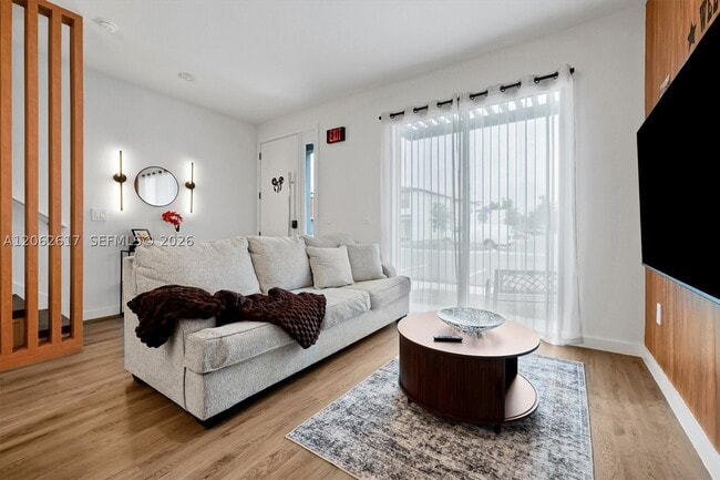 3223 Sustainable 0