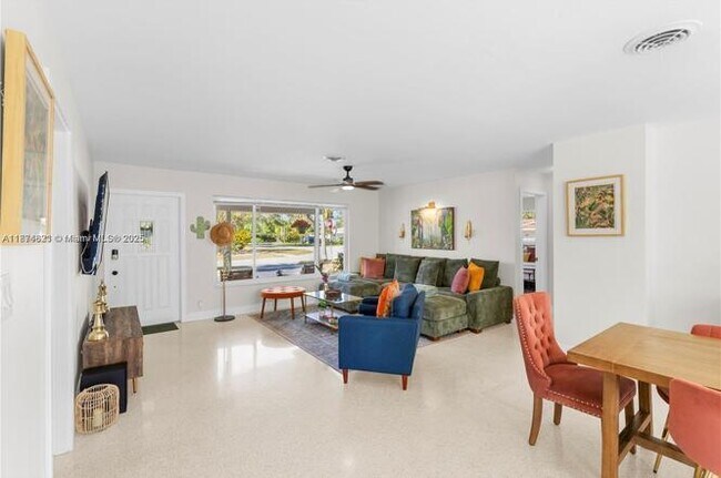 Photo - 1116 SE 13th Ct