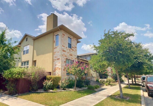 Photo - 4016 Pinckney St