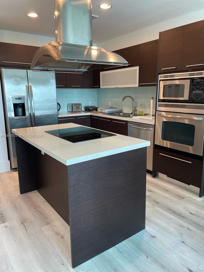 Photo - 7928 East Dr Unit 403