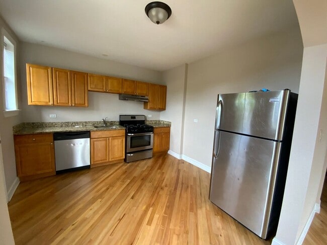 Photo - 894 Green Bay Rd Unit 896B-06