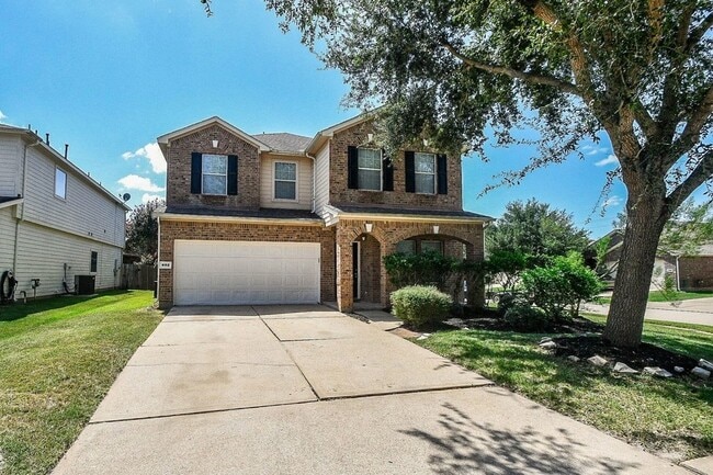 Photo - 402 New Hope Ln
