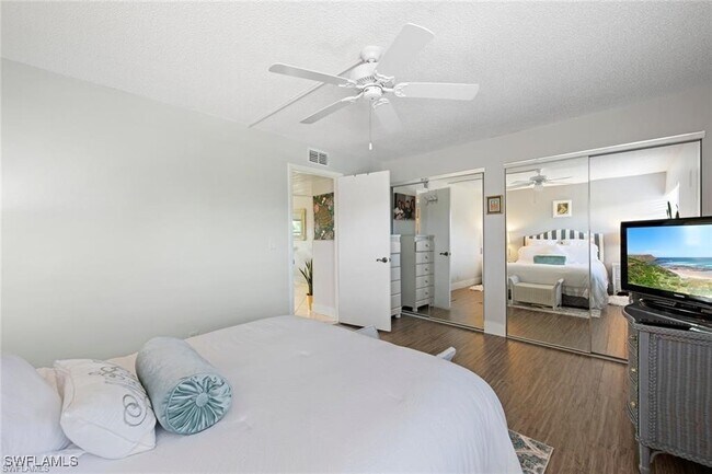 Building Photo - 1085 Forest Lakes Dr Unit 8305