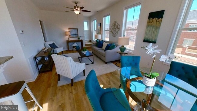 801 Mapleton Ave Unit 1