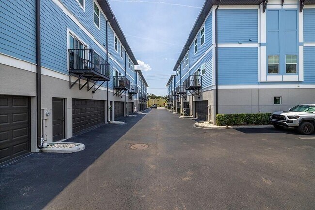 Photo - 3120 W Azeele St