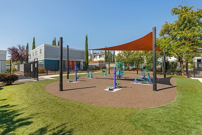 Photo - The Pointe at Cupertino