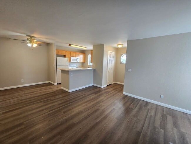 Photo - 2987 Juniper Hills Blvd