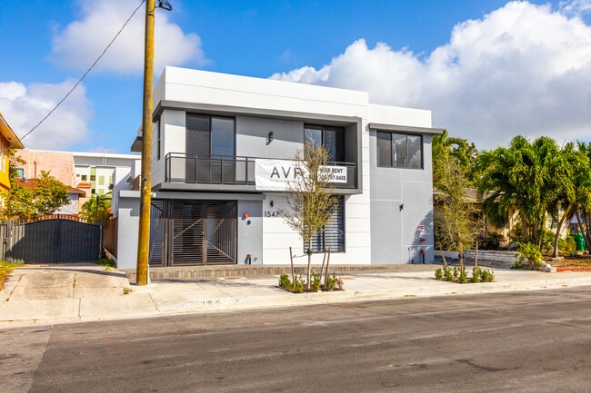 Building Photo - 1547 NW 2nd St Unit Abensa LLC