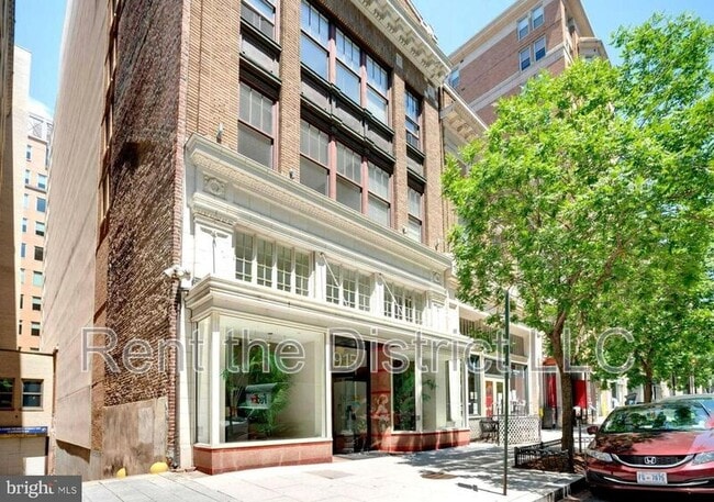 Building Photo - 915 E St NW Unit #908