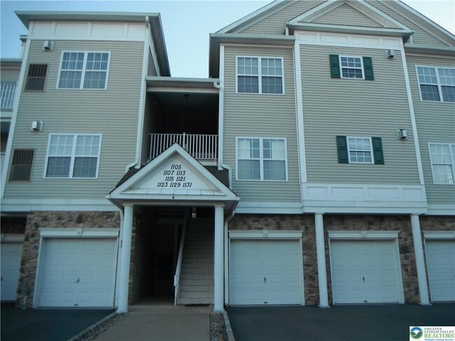 Building Photo - 1113 Old Course Ln