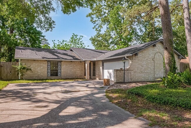 Photo - 2762 Foliage Green Dr