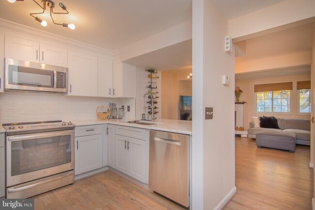 Photo - 2858 New Providence Ct