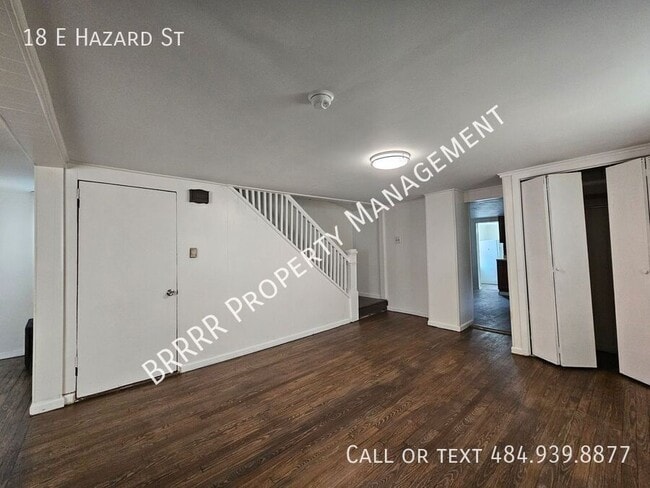 18 E Hazard St