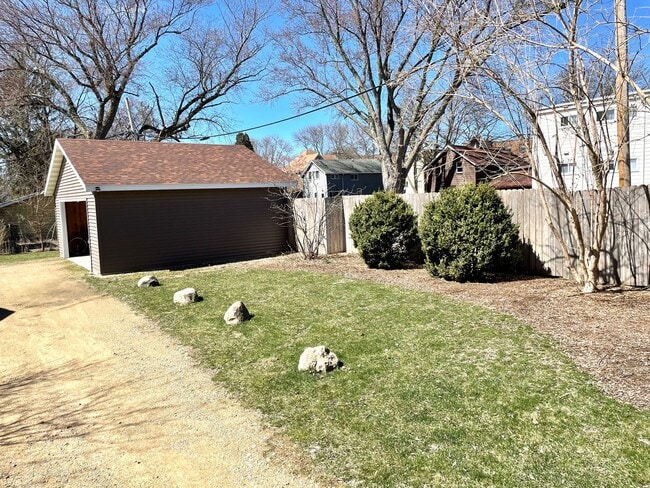 Photo - 112-114 Proudfit Street Unit 112