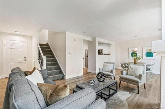 Photo - 7925 S Kittredge St