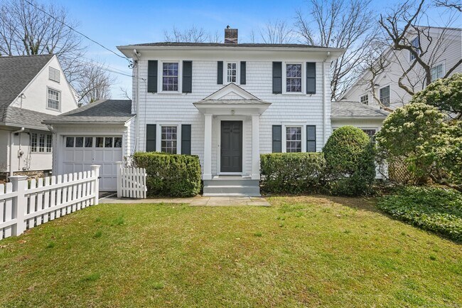 Photo - 15 Richmond Dr