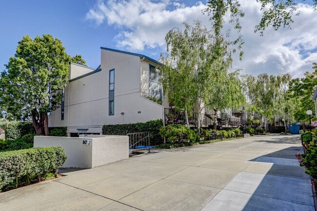 Photo - 845 Woodside Way Unit 209